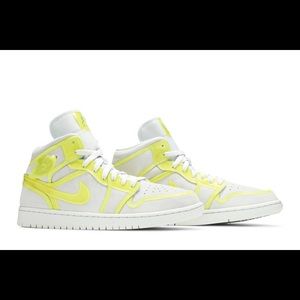 Air Jordan 1 mid off white opti